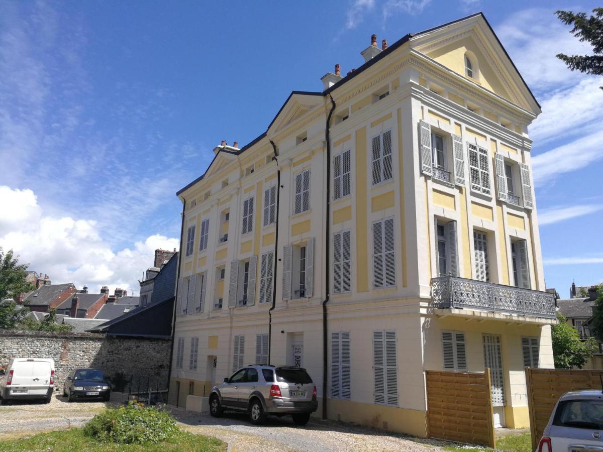 Appartement Scandy En Centre Ville Honfleur Avec Parking Esterno foto